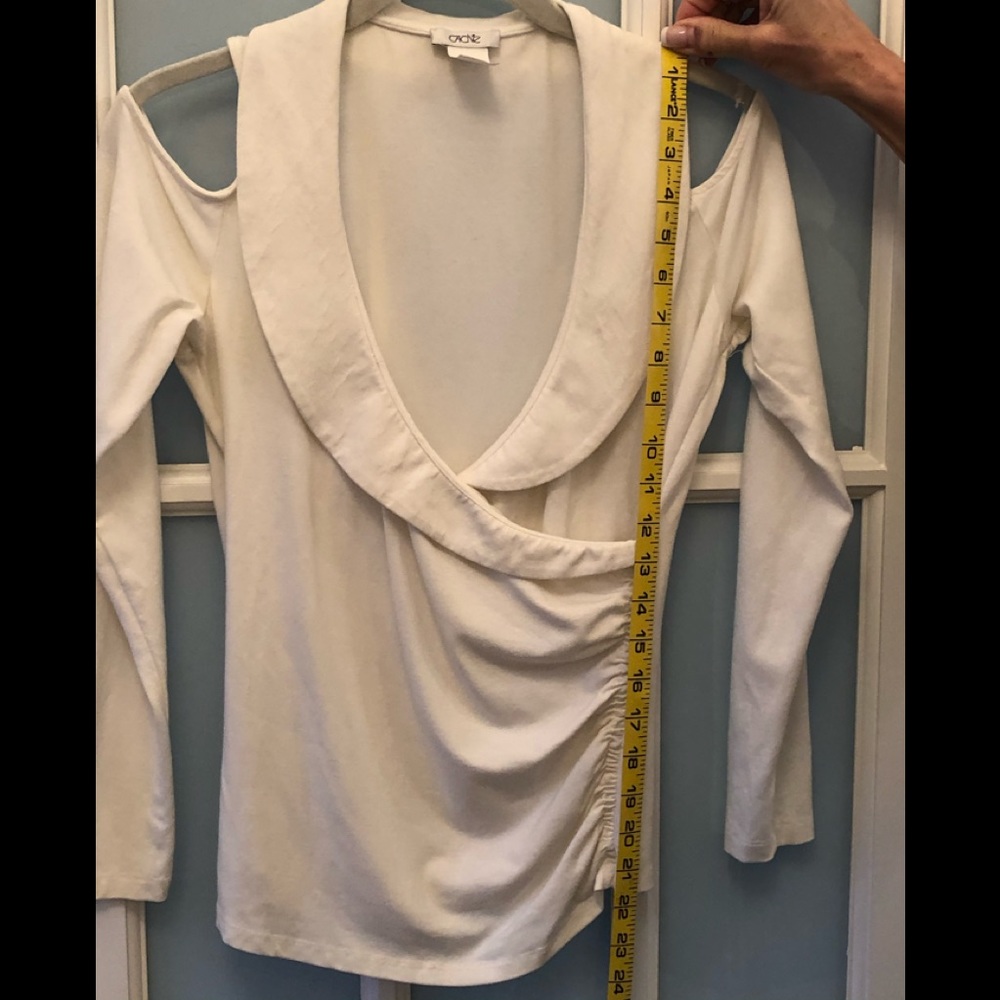 Cache Cold Shoulder Off White Top* - image 4